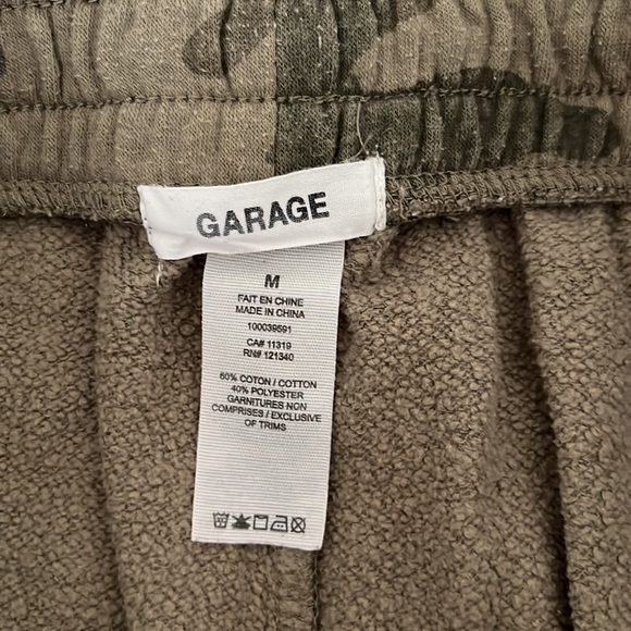 GARAGE Camo Joggers - Picture 6 of 6